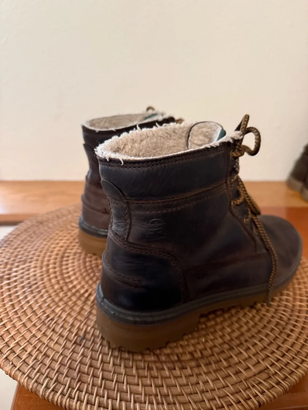 Kamik Women's Dark Brown Lace-Up Insulated Winter Sneaker‎ Boots